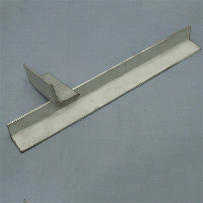 Cornière inégale de l'acier inoxydable 304, angle en acier forgé Rod